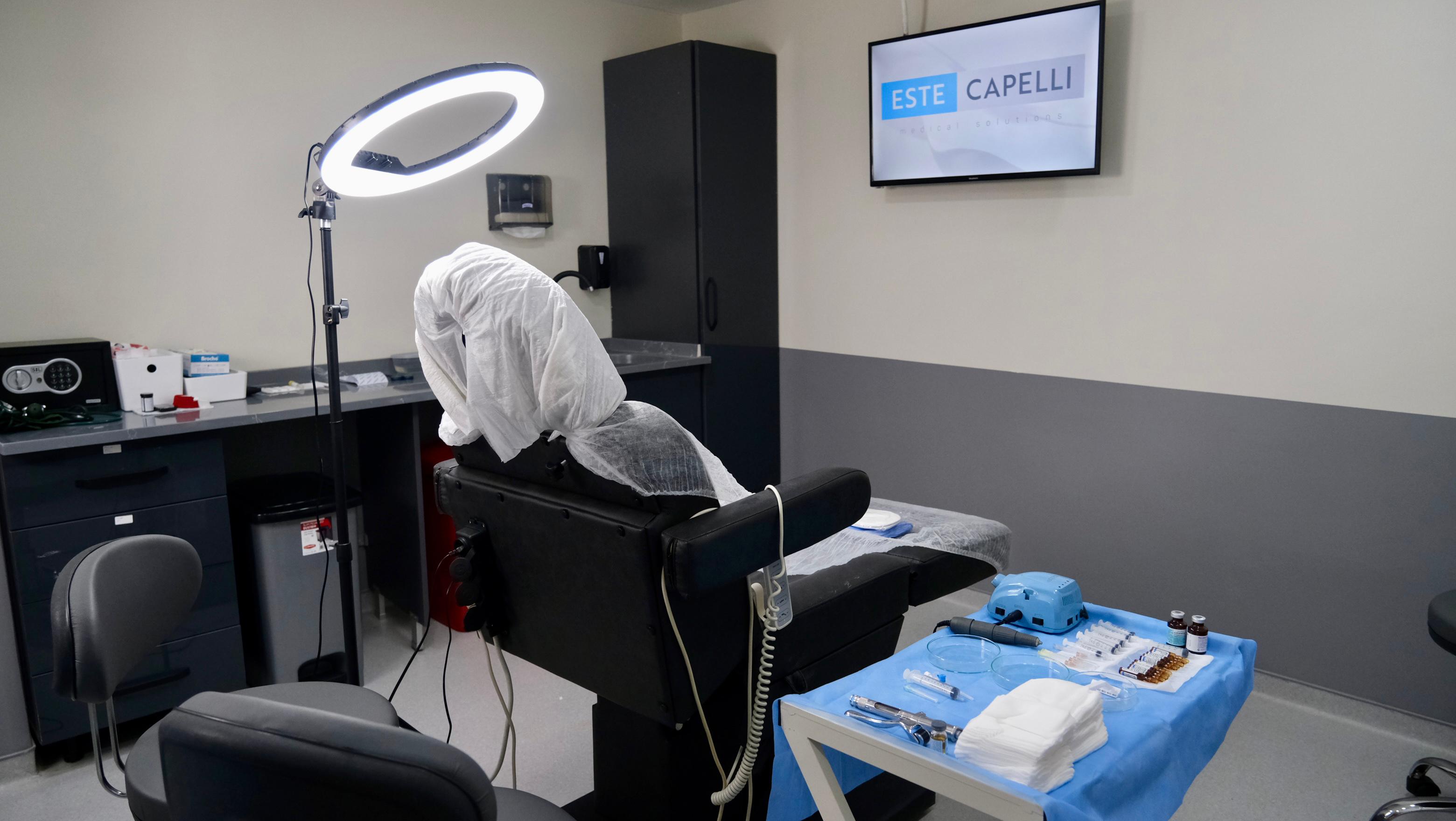 bottom contact background image